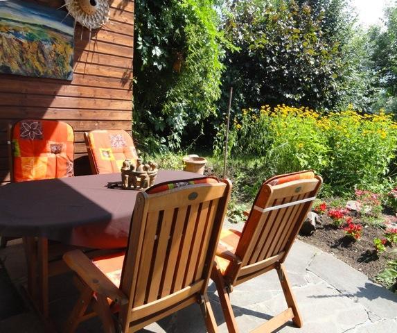 Ruhige Wohnung Mit Schoenem Eigengarten In Seeboden Am Millstaettersee Стая снимка